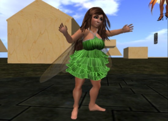 With the mesh deformer code, mesh clothing is now truly "one size fits all." (Image courtesy InWorldz.)