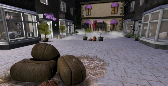 Halloween on Zandramas. (Image courtesy Zandramas Grid.)