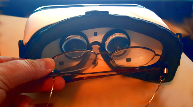 My glasses fit comfortably inside the Gear VR headset.