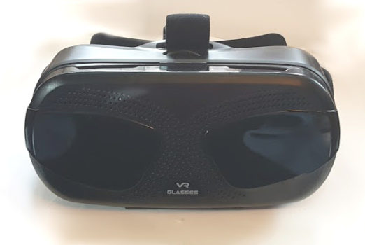 Vethien VR headset.