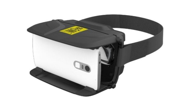 An AntVR headset with a smartphone.